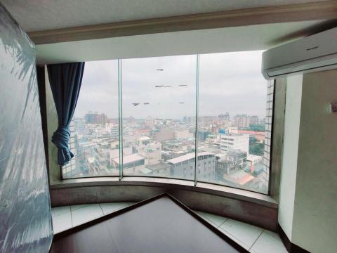 泰瑞爾居家工坊 - 眼睛看的到的，絕對沒有漏掉，窗外的我就沒辦法了，我這方面比較膽小，請見諒