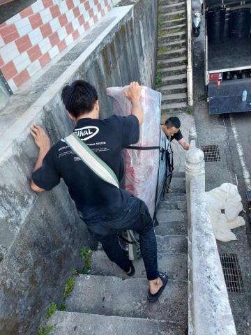 新聯精緻搬家 - 三角演奏琴上4樓 新聯精緻搬家 - 三角演奏琴上4樓