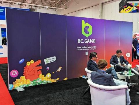 Freeman Yao - 展場看板設計