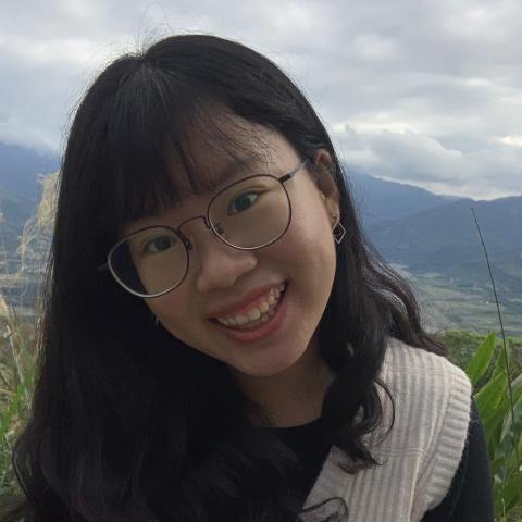 提供彰化英文補習服務的專家洪靖榆