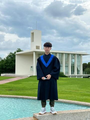 李冠霆 - 畢業照