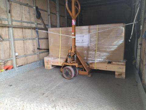 （盧小小）貨運 搬家 回頭車 - 棧板放置車內情形