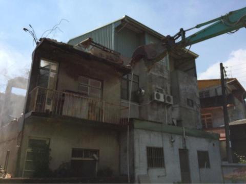 政通工程企業社 -  專營拆屋工程 政通工程企業社 -  專營拆屋工程