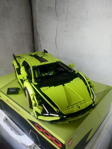 Ngasawa Lin - LEGO 樂高 42115 藍寶堅尼 Lamborghini Sian FKP 37

依照客人緊急需求在短時間內代工組裝完成（原預定12天提前到7天內完工叫件）