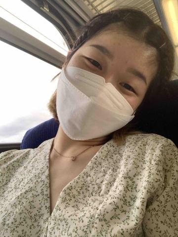 提供烏克麗麗服務的專家育勤