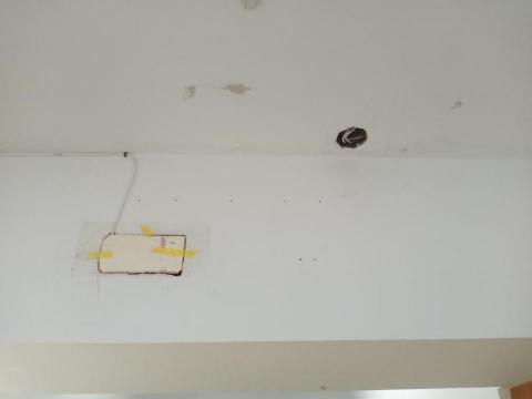 王政遠 - 室內機安裝原址,矽酸鈣板補洞,補洞方式展示 王政遠 - 室內機安裝原址,矽酸鈣板補洞,補洞方式展示
