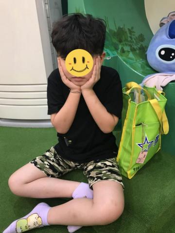 君君老師 - 補習班可愛的1年級學生