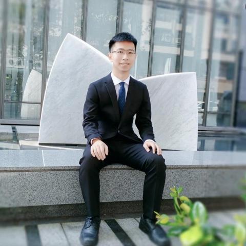 提供台中英文家教到府服務的專家陳允傑（中國醫藥大學醫學系）