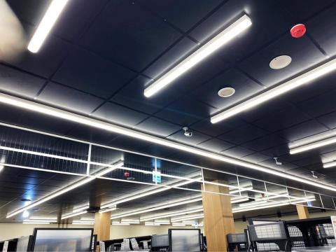 普新實業有限公司 - 固定鋼絲垂壁