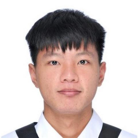 提供高中生物服務的專家黃韋凱