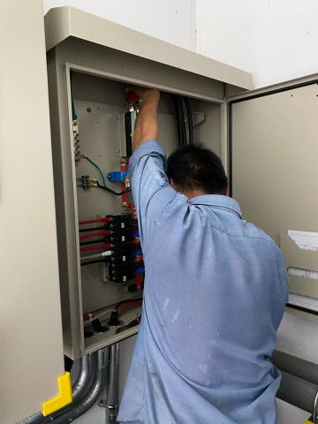 保力工程行 - 學校電力配置