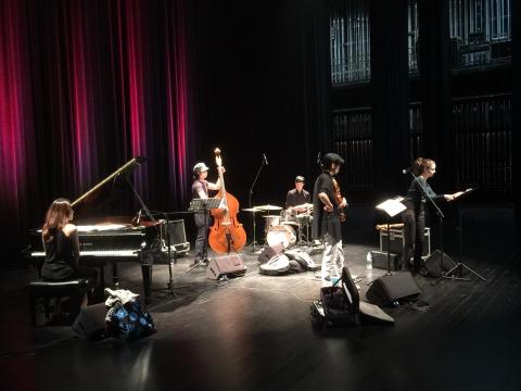 LERRY - 爵士樂團