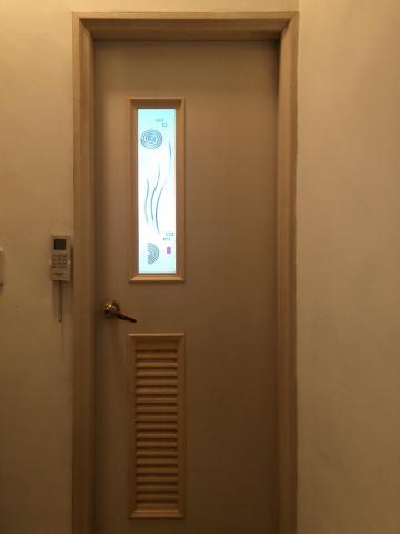 張明華 - 浴室門安裝