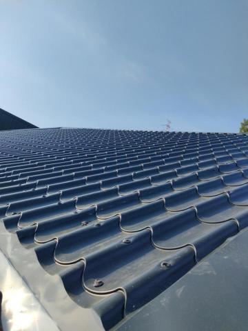 銓安工程行 - 白鐵琉璃鋼瓦