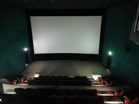 謝昇諺 - 放映室的視野真棒 謝昇諺 - 放映室的視野真棒