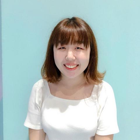 提供商務Email服務的專家張思涵