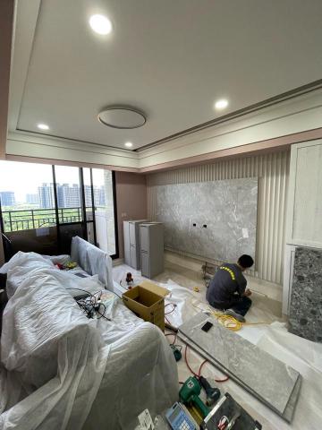 建平油漆 - 烤漆波浪板 斯曼特電視牆