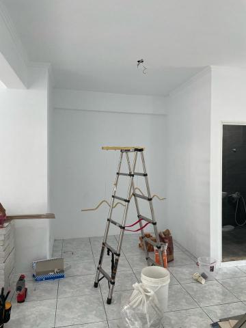 吳鈺威 - 吊燈安裝前