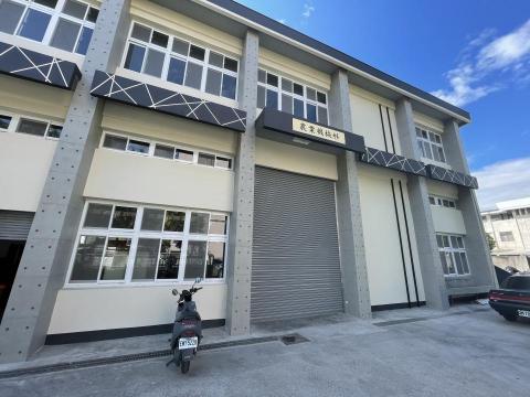 貳柒室內裝修設計有限公司/張智超 - 臺東專科學校外牆拉皮