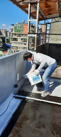 厚銓股份有限公司 - 女兒牆防水