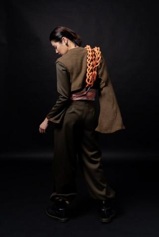 Yi-Jing Chen - 苦雨之地 The Land of Little Rain
服裝設計與製作：Yi-Jing Chen

更多資訊：
https://yjc-studio.com/The-Land-of-Little-Rain