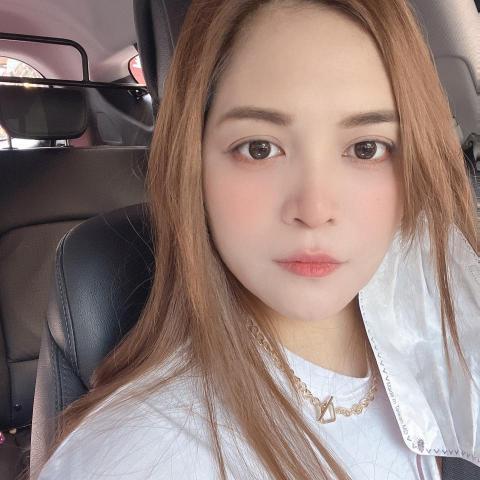 提供除毛服務的專家Fang Shin