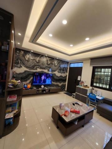 非凡室內裝潢 - 