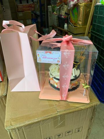 蔡宗育 - 運送翻糖蛋糕