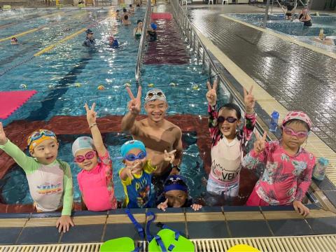 童學趣哪玩B.C.S -  游泳課