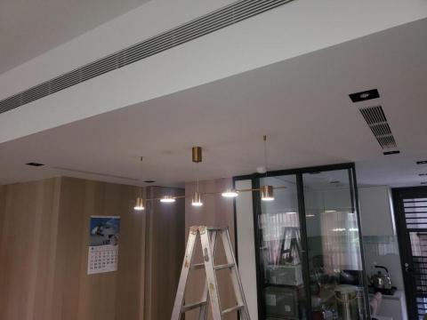 王振昌 - 代工安裝餐廳三色溫吊燈