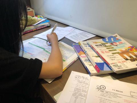 高中學測國中會考國小奧數 - 