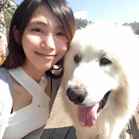 提供營養師服務的專家洪嬿