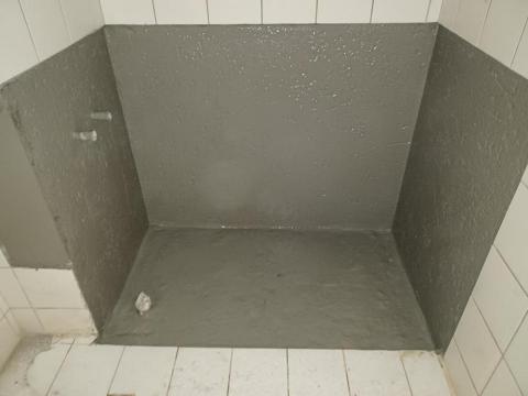 仕群工程行 - 浴缸拆除，防水