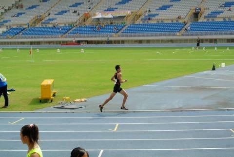 跑步教練-里斯 - 