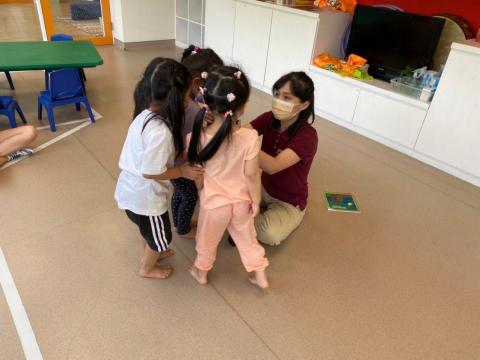 賴映君 - 在建寶園實習時執行教案～