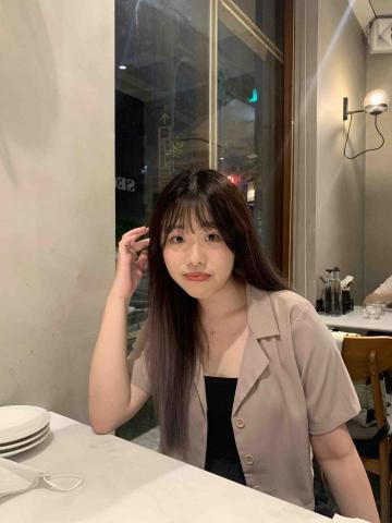 提供多益滿分服務的專家王若璇