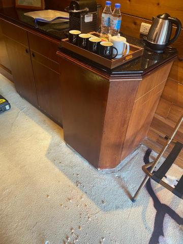 欣富實業社 - 壞掉之後更換的門片跟噴漆