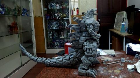 郭泰延 - 機械哥吉拉