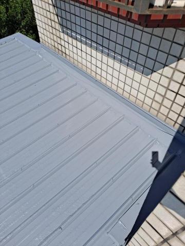 祥輝油漆防水工程行 - 鐵皮浪版除鏽隔熱油漆完工照