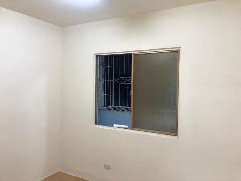 楊詠順(金順發團隊) - 批土上防水塗料在粉刷 楊詠順(金順發團隊) - 批土上防水塗料在粉刷