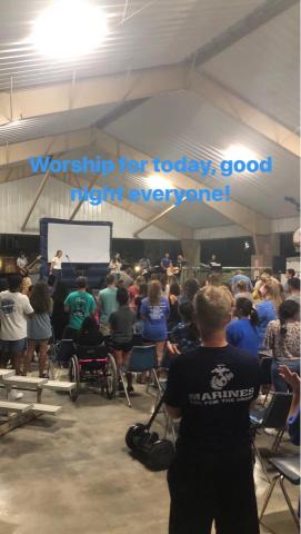 施百虔 - 負責美國大學招生校內活動，（全英語交流）