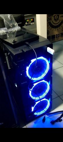 李義譜 - 電競電腦 李義譜 - 電競電腦