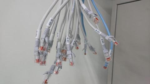 全晟數位系統 - 網路接頭及線號施工