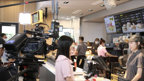 白白的影像製作有限公司 - 