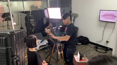 白白的影像製作有限公司 - 