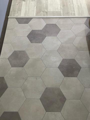 聖辰地板設計(塑膠地板代工達人賴桑) -  聖辰地板設計(塑膠地板代工達人賴桑) -