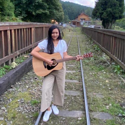 提供音樂系收入服務的專家李紫安