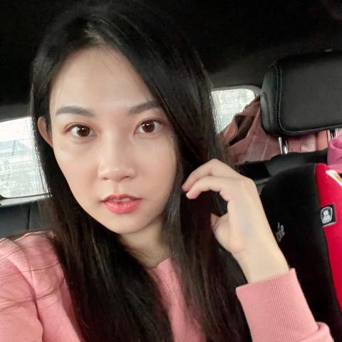 提供艾瑪絲ptt服務的專家王亮晴