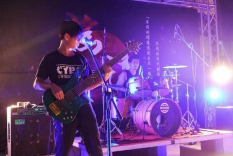 洪睿宏 - 搖滾名人堂演出