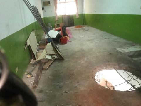 濟福工程行 - 磁磚挑皮